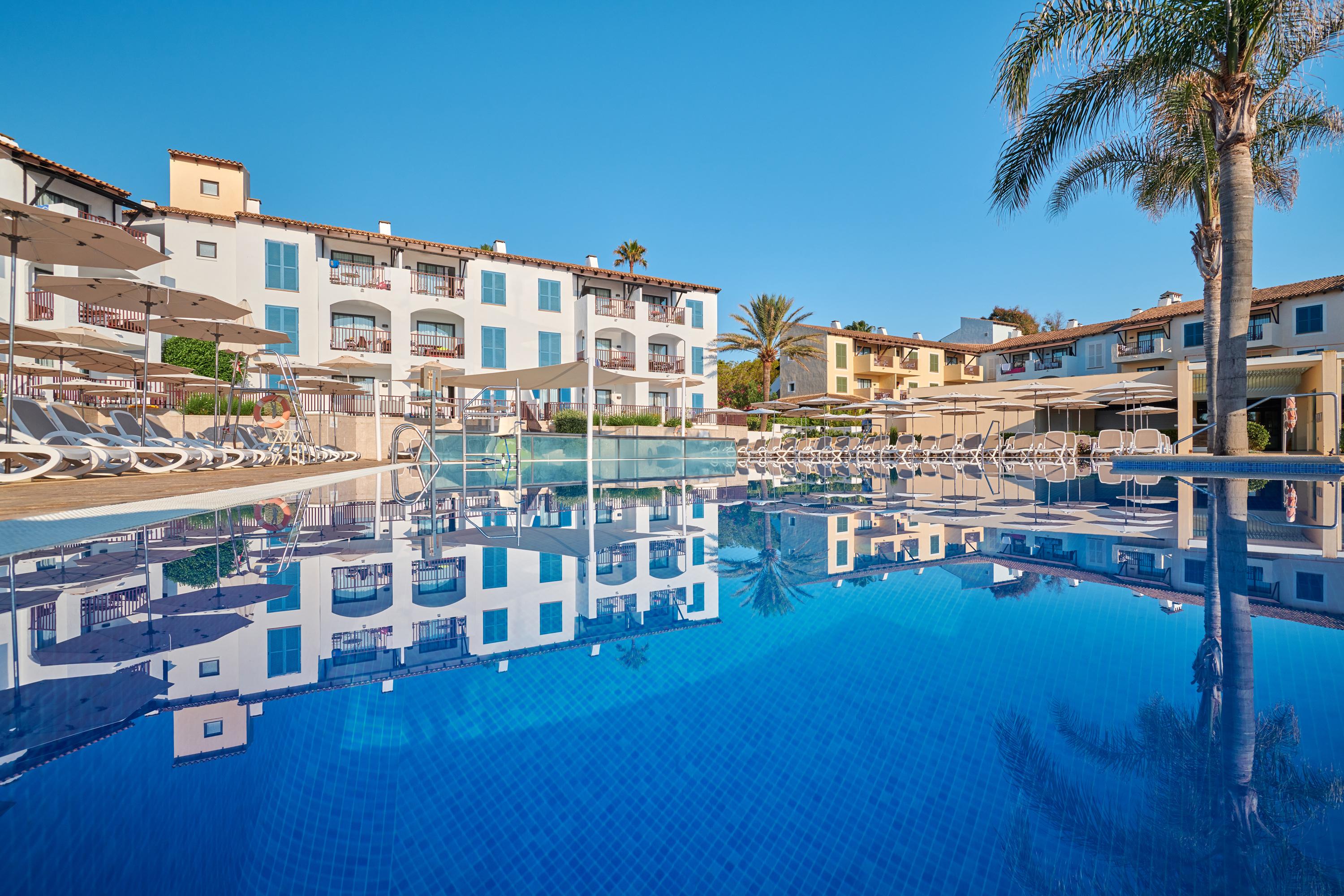 Hotel Hipotels Apartamentos Cala Bona